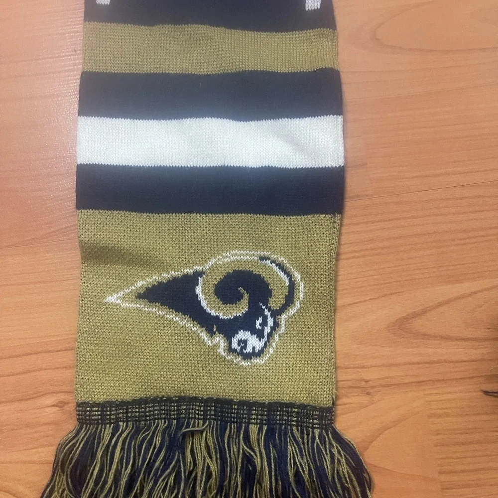 Vintage St. Louis Rams NFL Scarf- 61 inches Long 6.5 inches Wide Football Sports